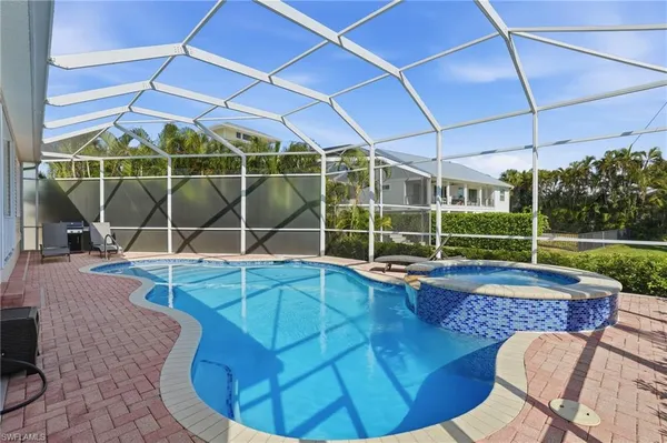 $729,999 | 6050 Tidewater Island Circle, Fort Myers, FL 33908