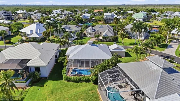 $729,999 | 6050 Tidewater Island Circle, Fort Myers, FL 33908