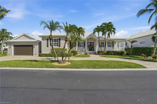 $729,999 | 6050 Tidewater Island Circle, Fort Myers, FL 33908
