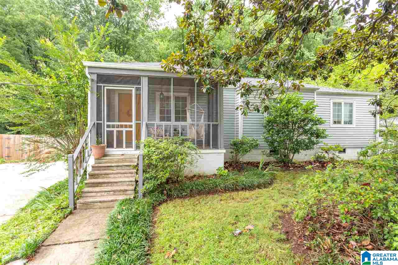 1416 Cresthill Road Birmingham, AL 35213 - Photo 1 of 31
