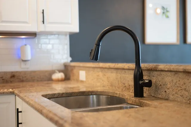 $525,000 | 133 Eastern Avenue, Unit 8, Lynn, MA 01902