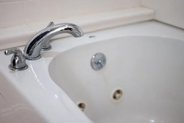 $525,000 | 133 Eastern Avenue, Unit 8, Lynn, MA 01902