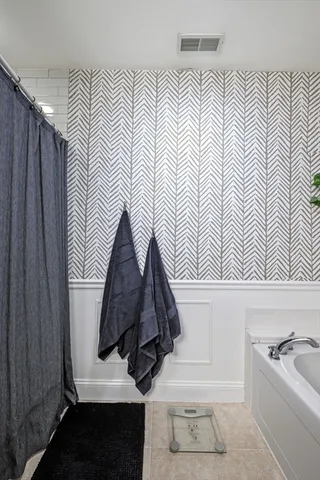 $525,000 | 133 Eastern Avenue, Unit 8, Lynn, MA 01902