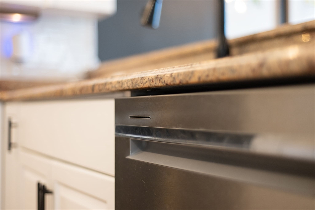 133 Eastern Avenue, Unit 8 Lynn, MA 01902 - Photo 10 of 38 a close view of stove