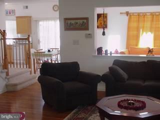 25 Vaccaro Road Lawrenceville, NJ 08648 - Photo 4 of 6