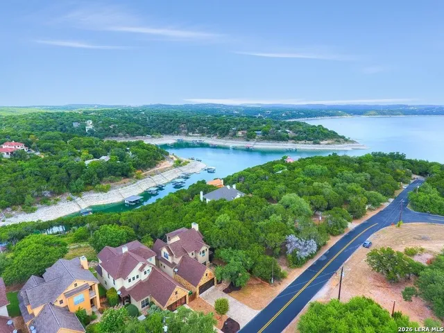 $1,845 | 925 Armadillo Drive, Seguin, TX 78155