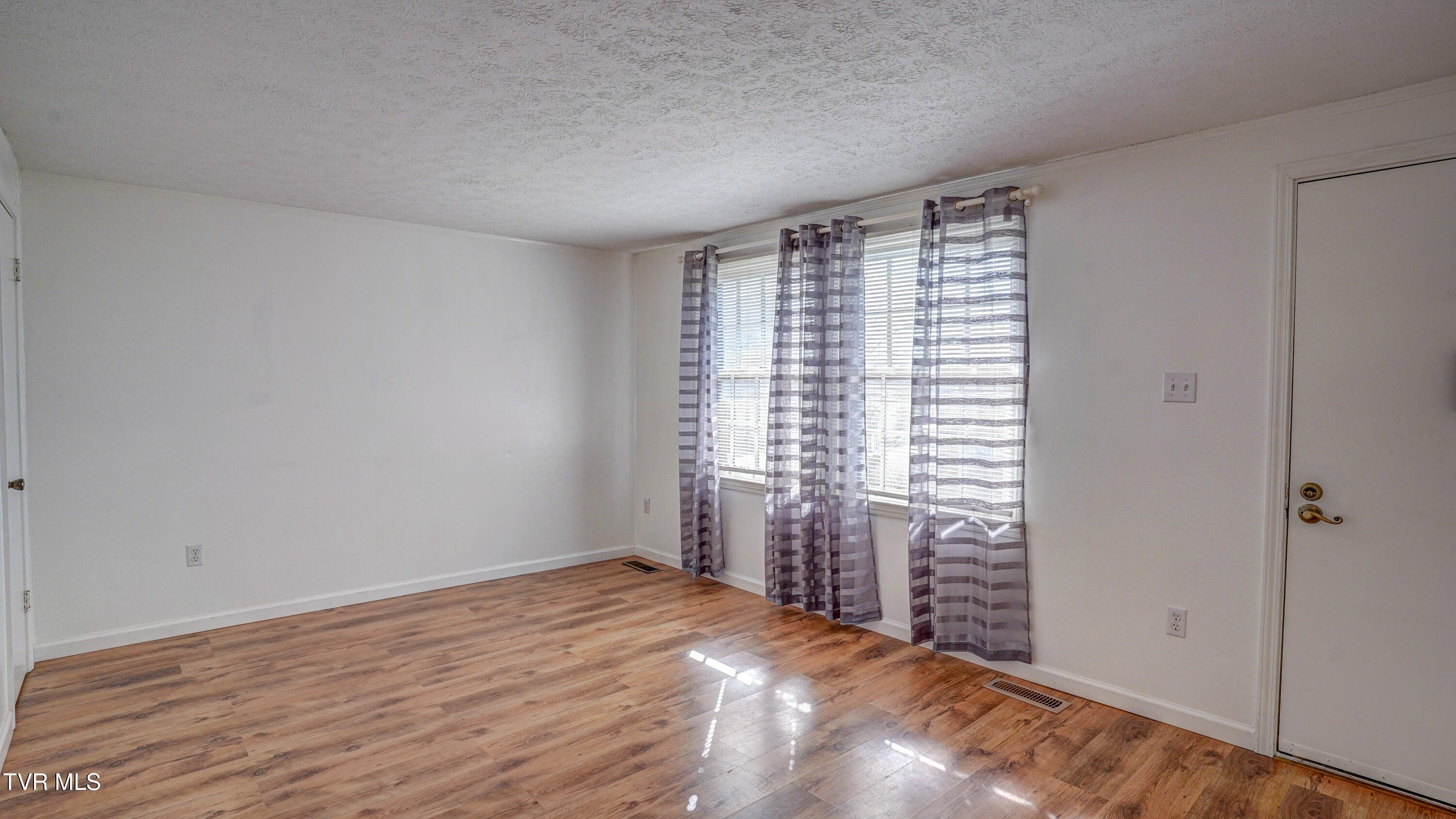 238 Washington College Station Road Limestone, TN 37681 - Photo 12 of 32 DSC02248_49_50_51_52