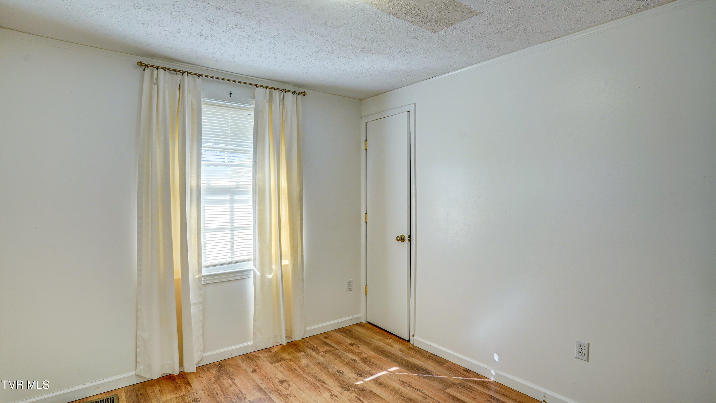 238 Washington College Station Road Limestone, TN 37681 - Photo 20 of 32 DSC02298_299_300_301_302