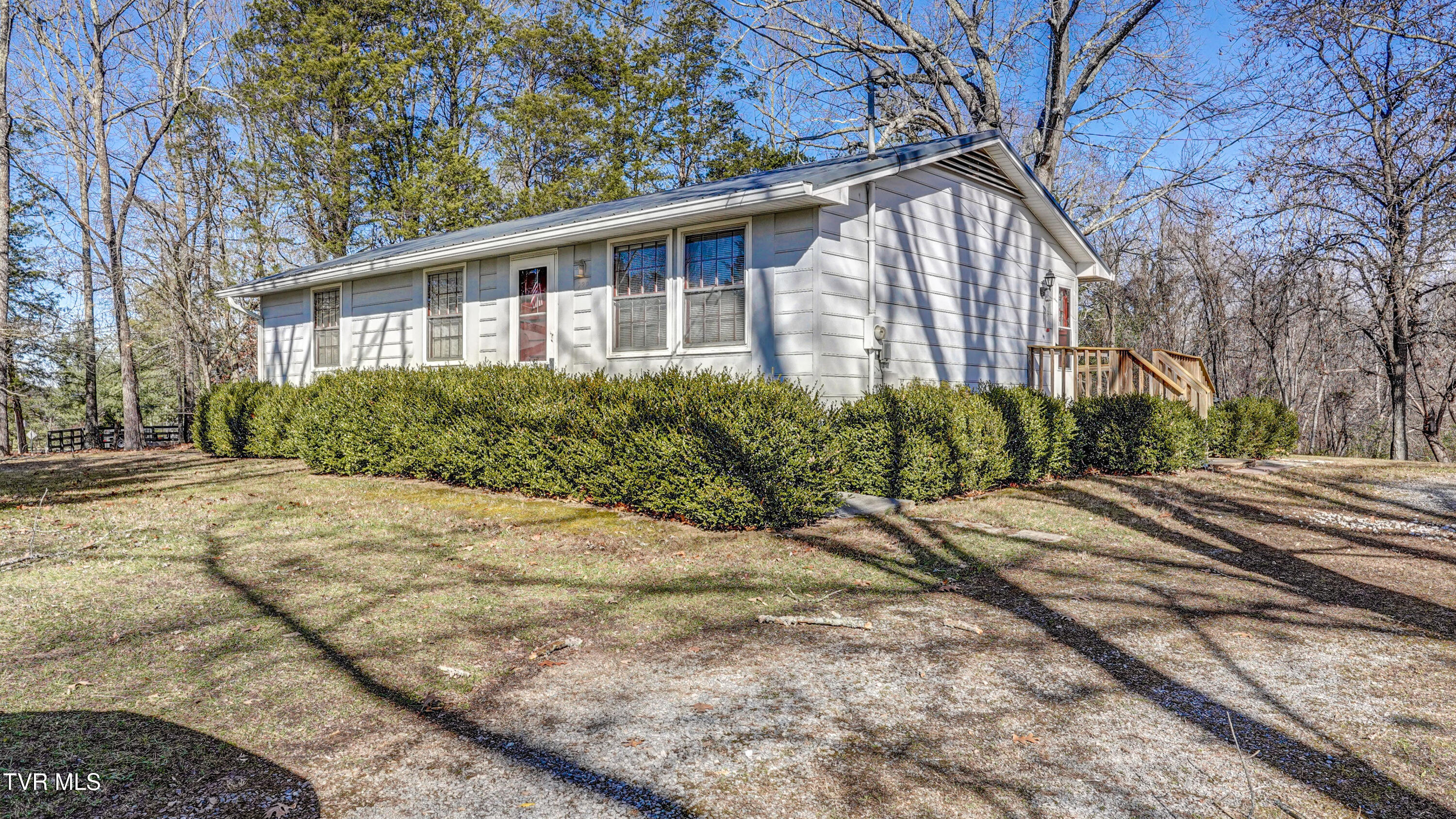 238 Washington College Station Road Limestone, TN 37681 - Photo 10 of 32 DSC02238_39_40_41_42