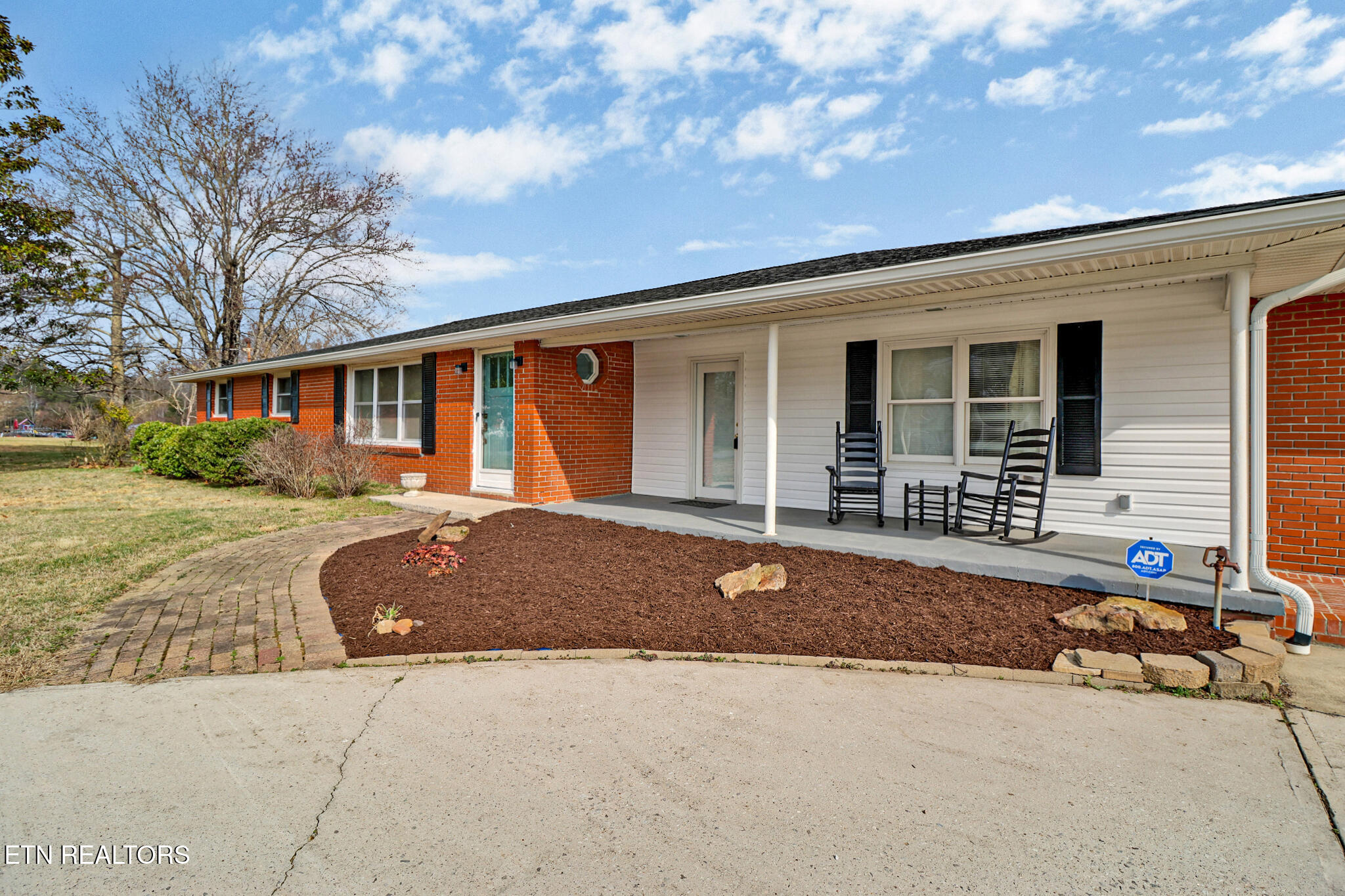 270 Hugh Jones Road Sunbright, TN 37872 - Photo 4 of 49 IMG_5174