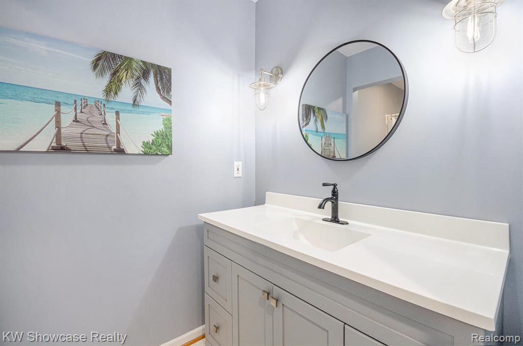 1162 Old Plank Road Milford, MI 48381 - Photo 28 of 42 Gallery Image 28