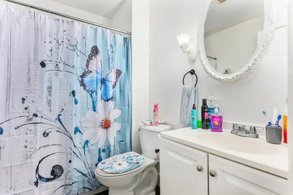 $432,000 | 200 East Chicago Road, White Pigeon, MI 49099