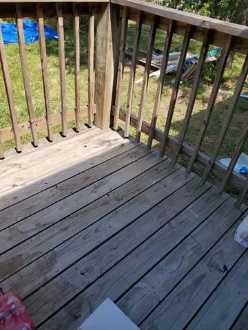 $2,300 | 209 Campus Street, Ferris, TX 75125