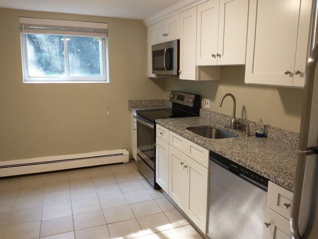 41 Westgate Road, Unit 1 Boston, MA 02467 - Photo 2 of 12