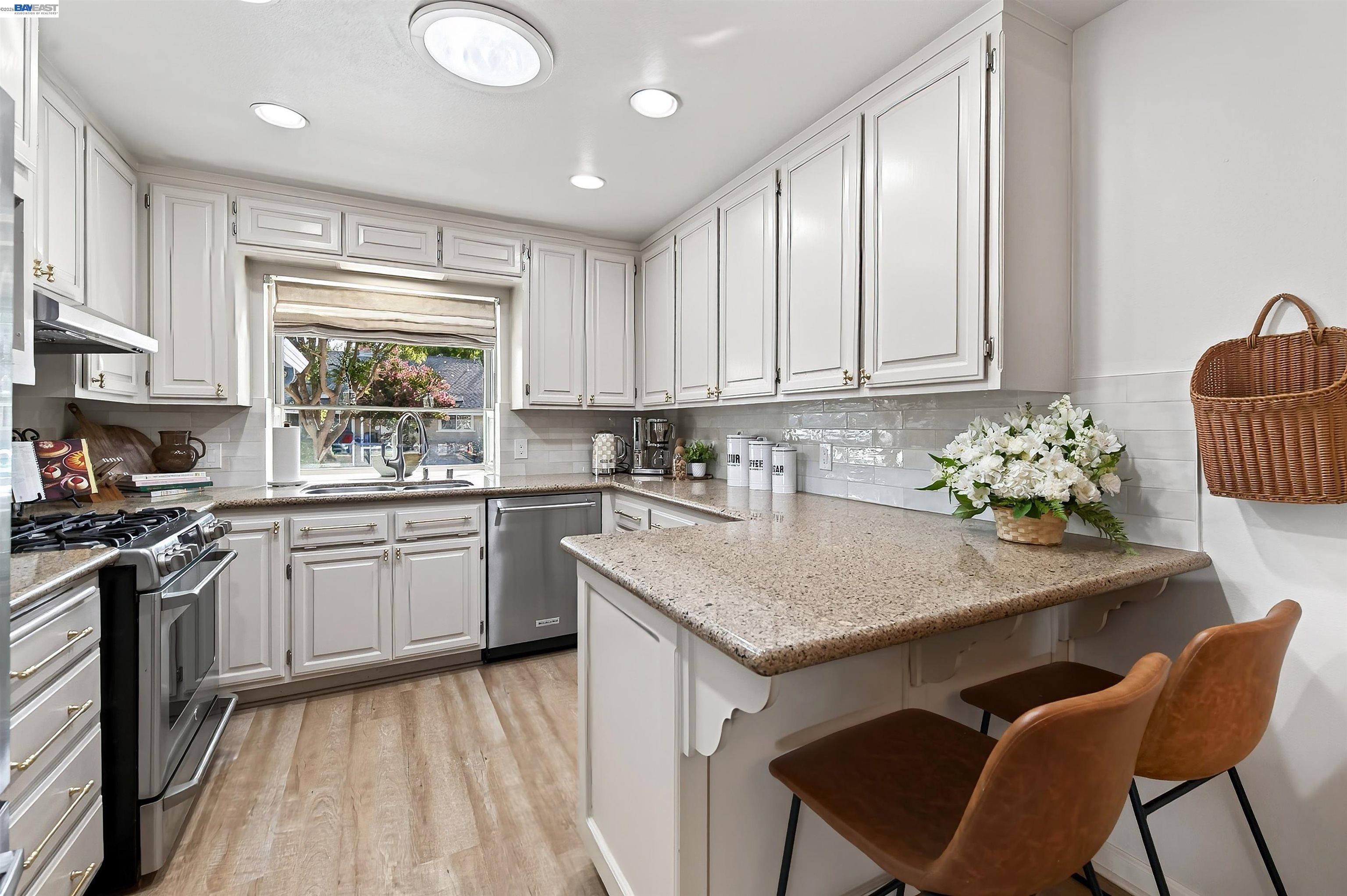 1647 Harvest Road Pleasanton, CA 94566 - Photo 11 of 36 Gallery Image 11