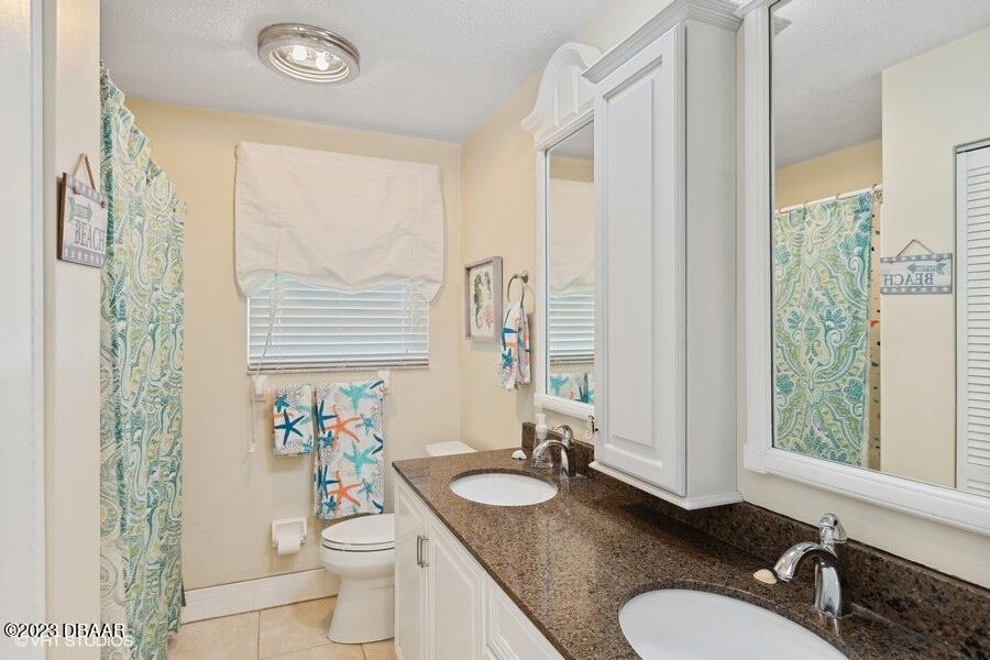 1 Ocean Breeze Circle Ormond Beach, FL 32176 - Photo 27 of 43 Updated Guest Bathroom