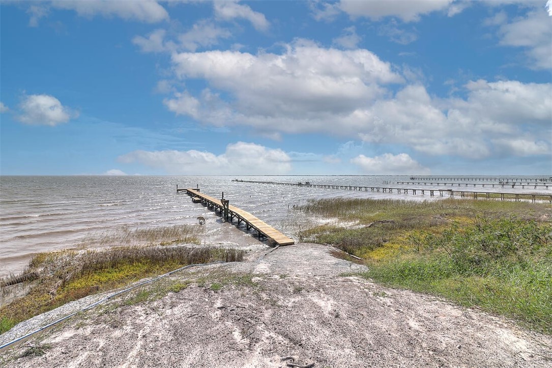 1010 1st Street Bayside, TX 78340 - Photo 18 of 40 a view of an ocean and beach