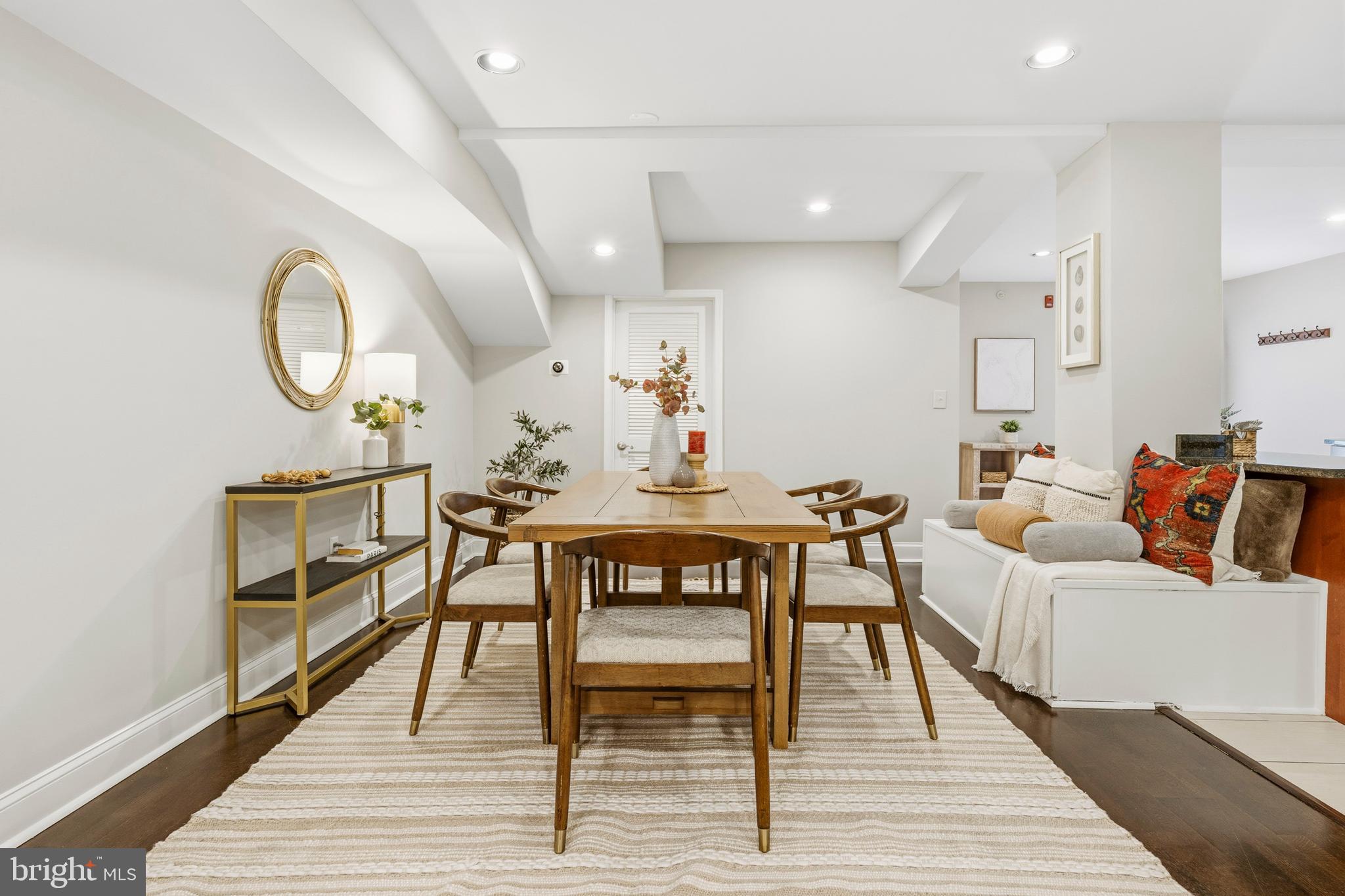 1321 Euclid Street Northwest, Unit T1 Washington, DC 20009 - Photo 10 of 24
