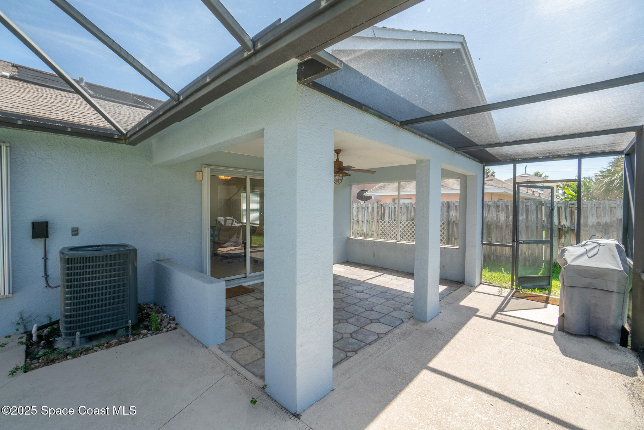 147-159 Ocean View Lane Melbourne, FL 32903 - Photo 28 of 48 a view of livingroom with couch and dining room
