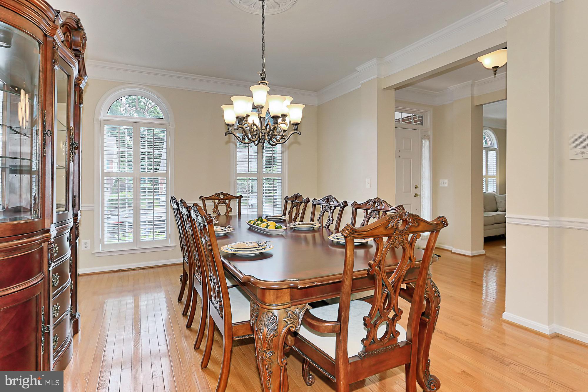 6250 Rolling Spring Court Springfield, VA 22152 - Photo 12 of 79