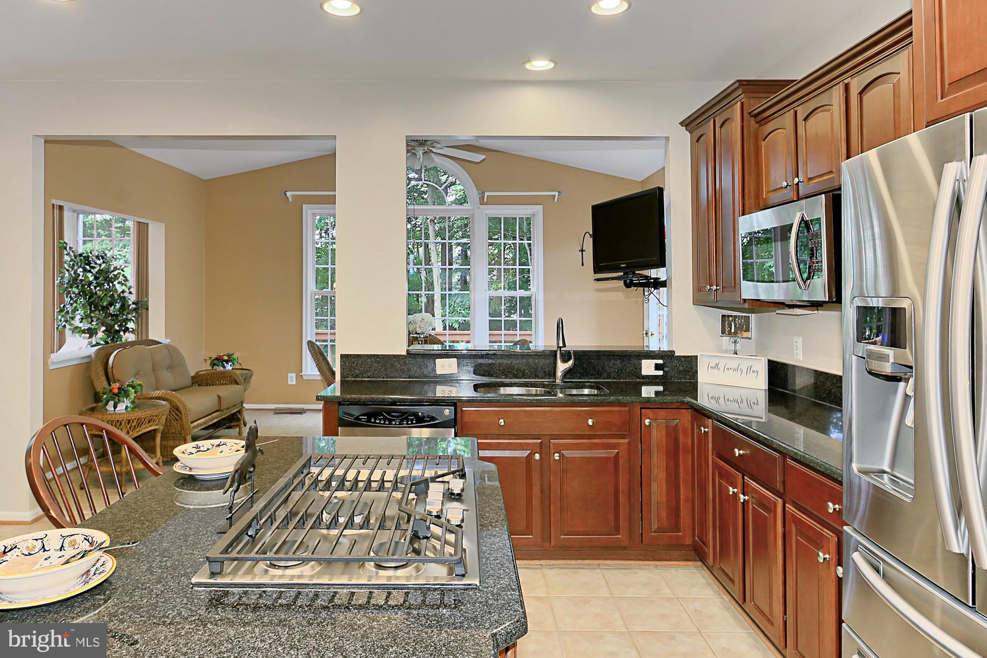 6250 Rolling Spring Court Springfield, VA 22152 - Photo 16 of 79