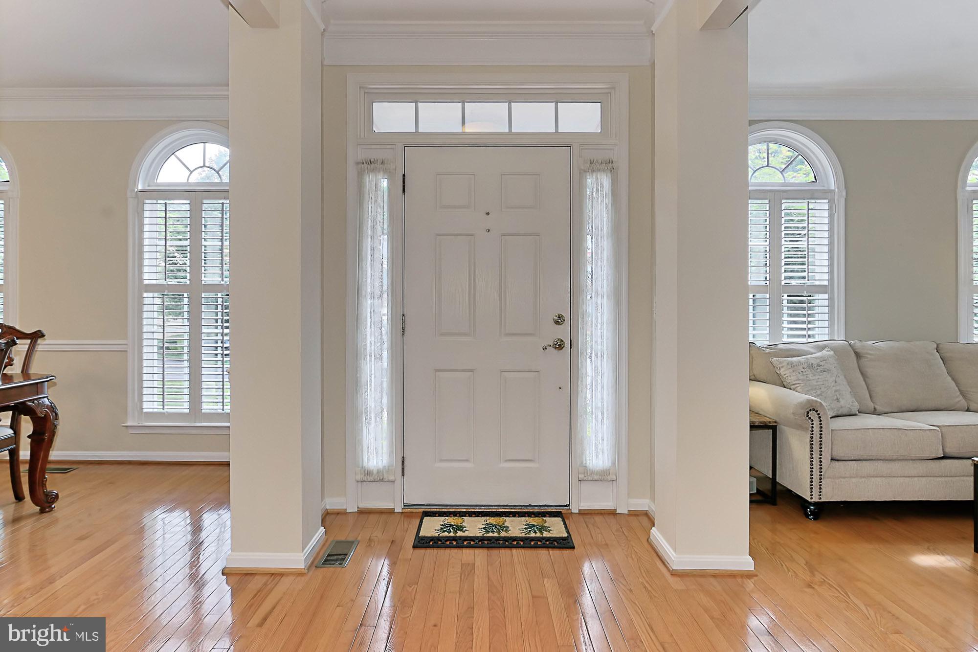 6250 Rolling Spring Court Springfield, VA 22152 - Photo 7 of 79