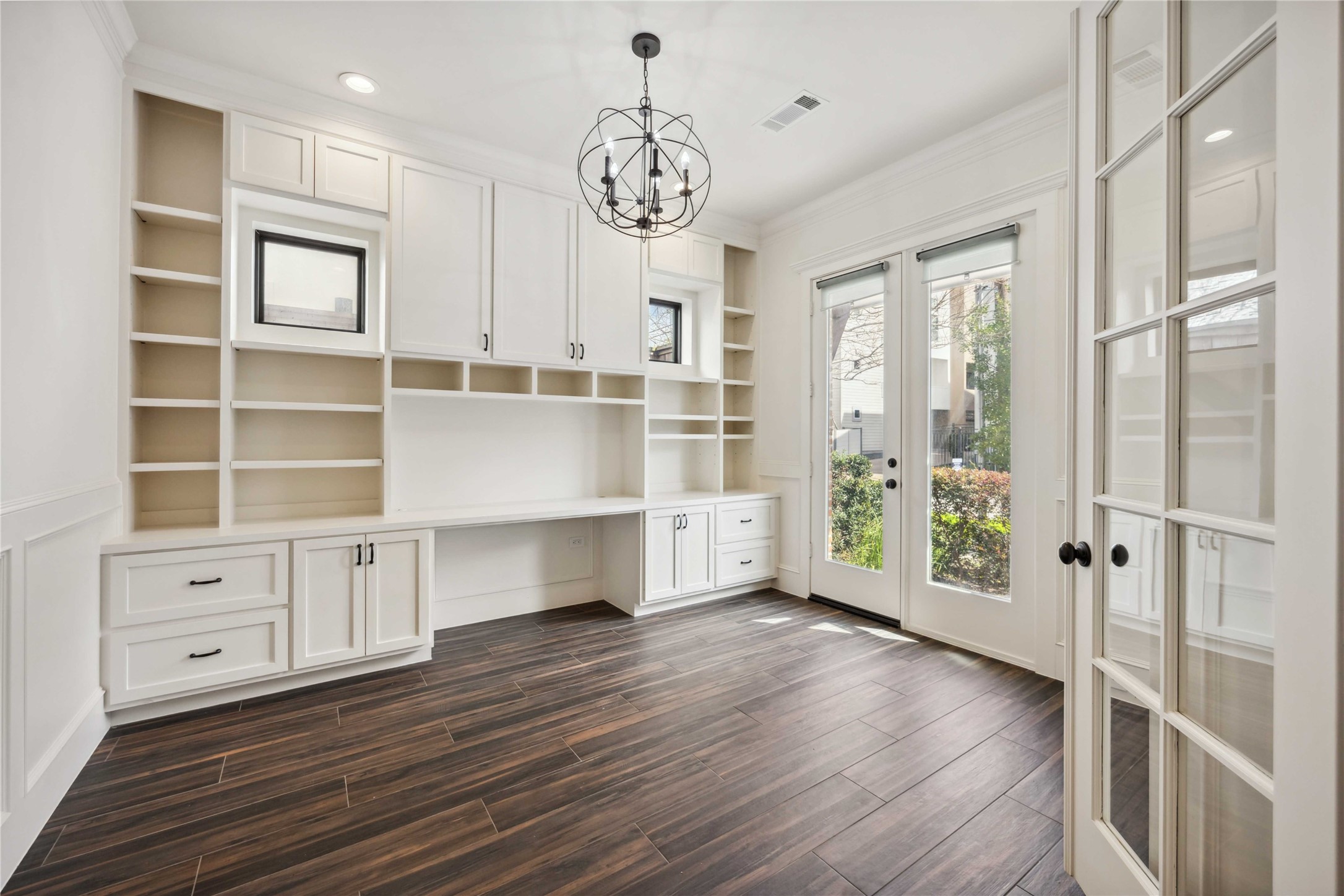215 Malone Street Houston, TX 77007 - Photo 20 of 48 Downstairs Office