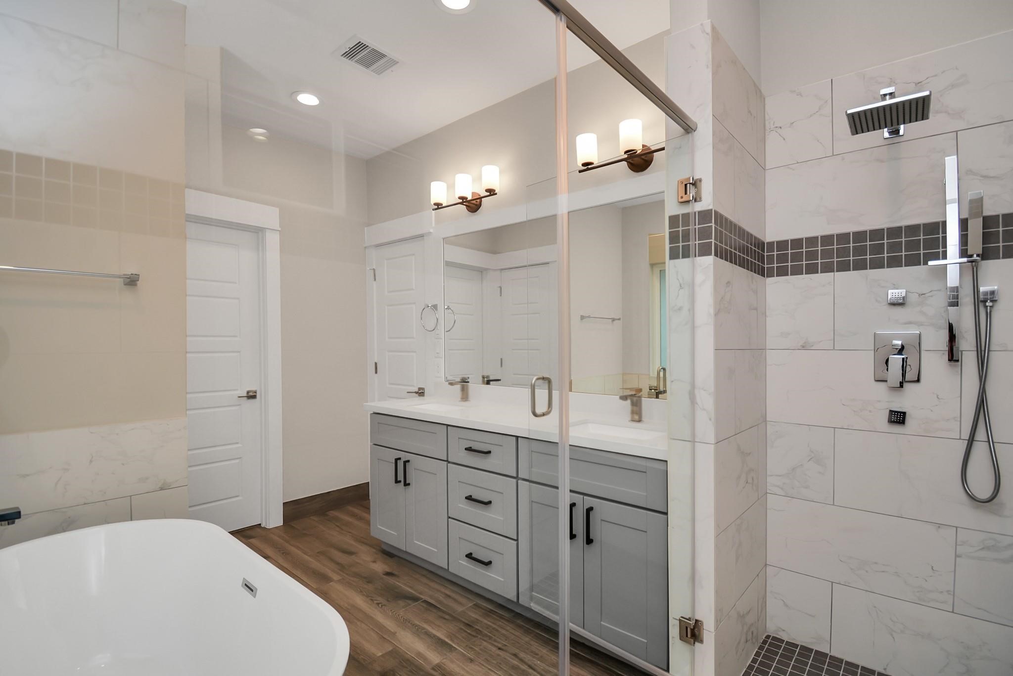 1235 West Tidwell Road Houston, TX 77091 - Photo 18 of 27