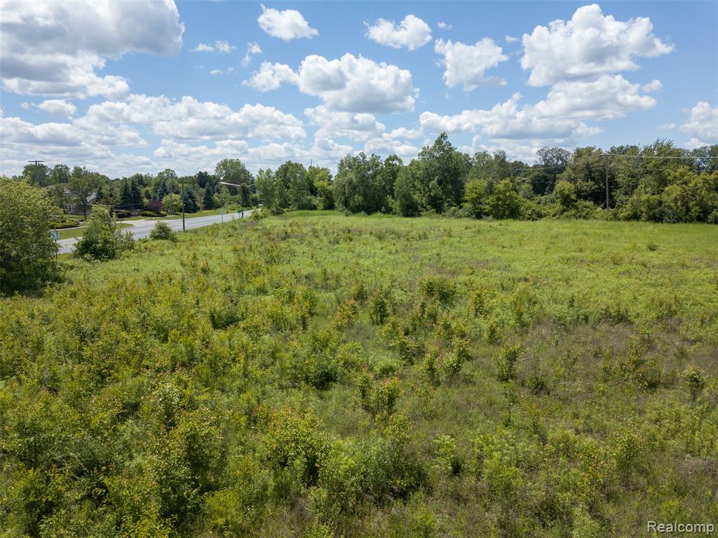 10467 Willis Road Willis, MI 48191 - Photo 4 of 11