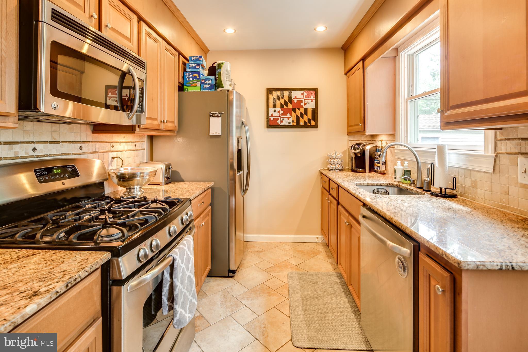 808 Templecliff Road Baltimore, MD 21208 - Photo 8 of 24 Kitchen