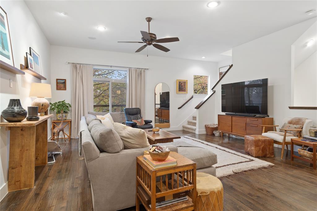 2311 Clark Street Dallas, TX 75204 - Photo 4 of 20