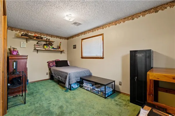 $190,000 | 2508 West 8th Street, Coffeyville, KS 67337