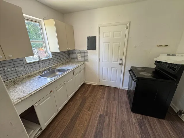 $359,000 | Liberty City, Miami, FL 33127