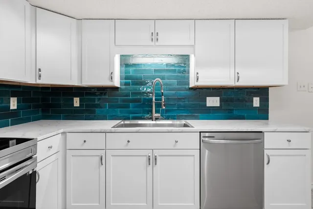 $385,000 | 11512 Tin Cup Drive, Unit 309, Austin, TX 78750