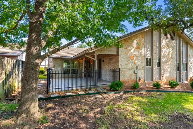 $385,000 | 11512 Tin Cup Drive, Unit 309, Austin, TX 78750