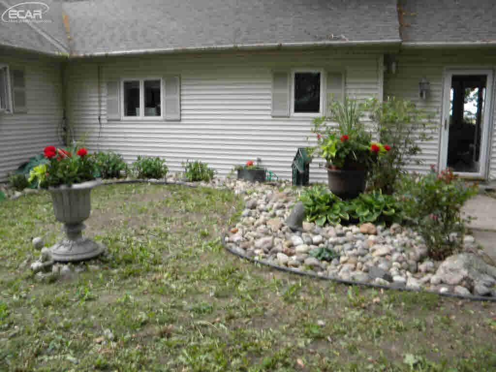 250 North Geeck Road Corunna, MI 48817 - Photo 44 of 55 21302154-43.JPG