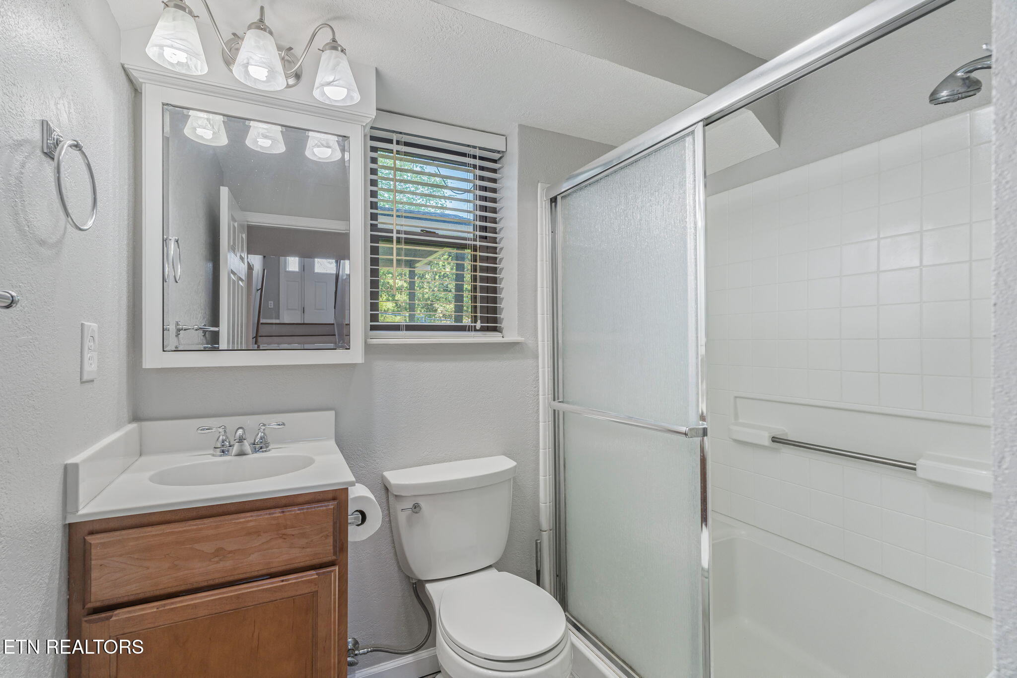 206 Lakeview Lane Oak Ridge, TN 37830 - Photo 45 of 59 10-web-or-mls-206 Lakeview Lane-5