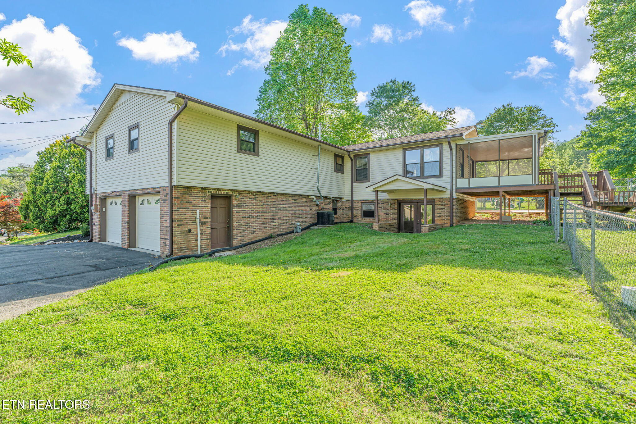 206 Lakeview Lane Oak Ridge, TN 37830 - Photo 59 of 59 55-web-or-mls-206 Lakeview Lane-50