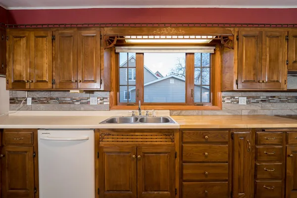 $204,900 | 235 West Vine Street, Mondovi, WI 54755