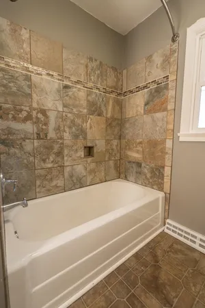 $204,900 | 235 West Vine Street, Mondovi, WI 54755