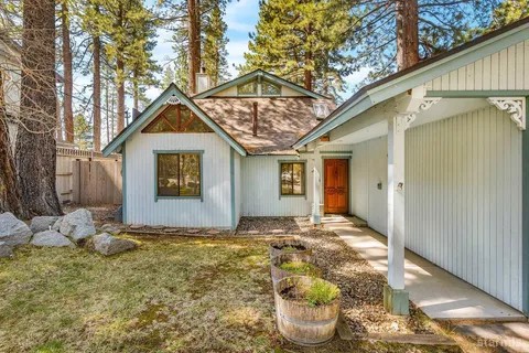 $750,000 | 1076 Lodi Avenue, South Lake Tahoe, CA 96150
