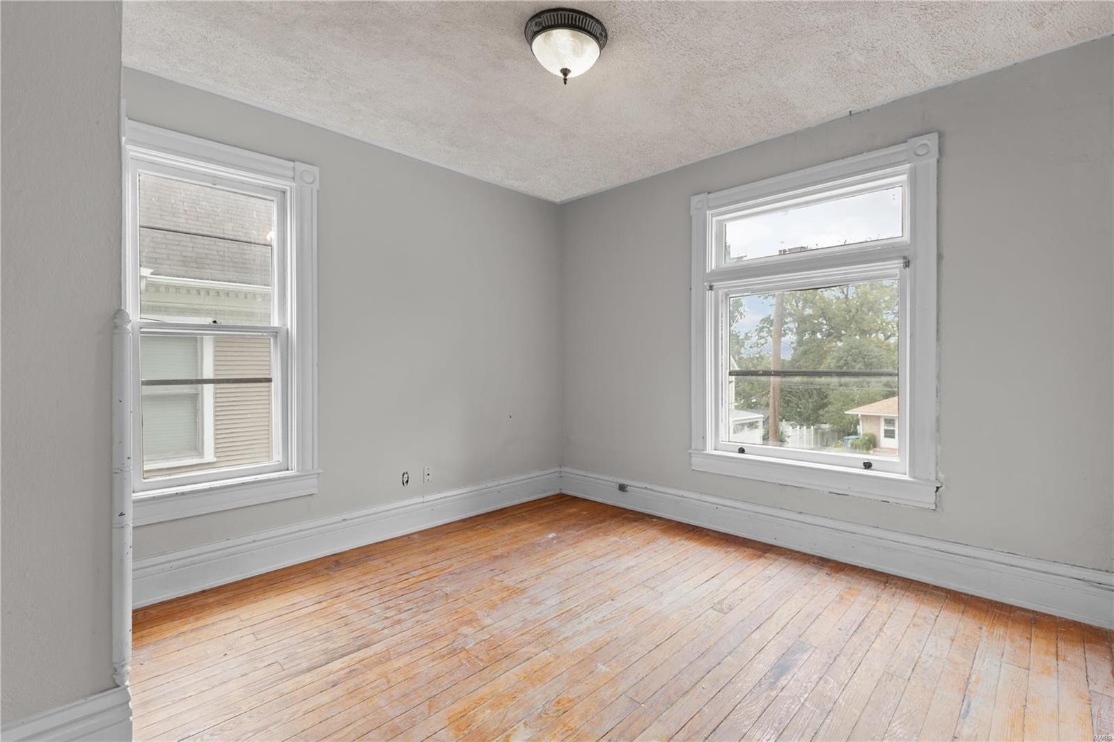 415 Bluff Street Alton, IL 62002 - Photo 20 of 35