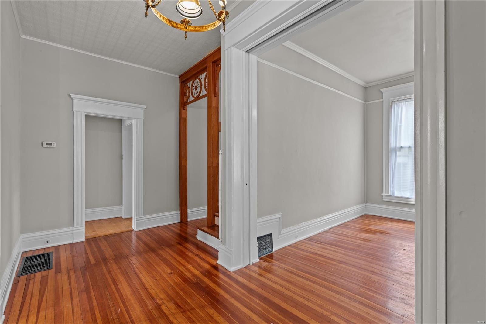 415 Bluff Street Alton, IL 62002 - Photo 10 of 35