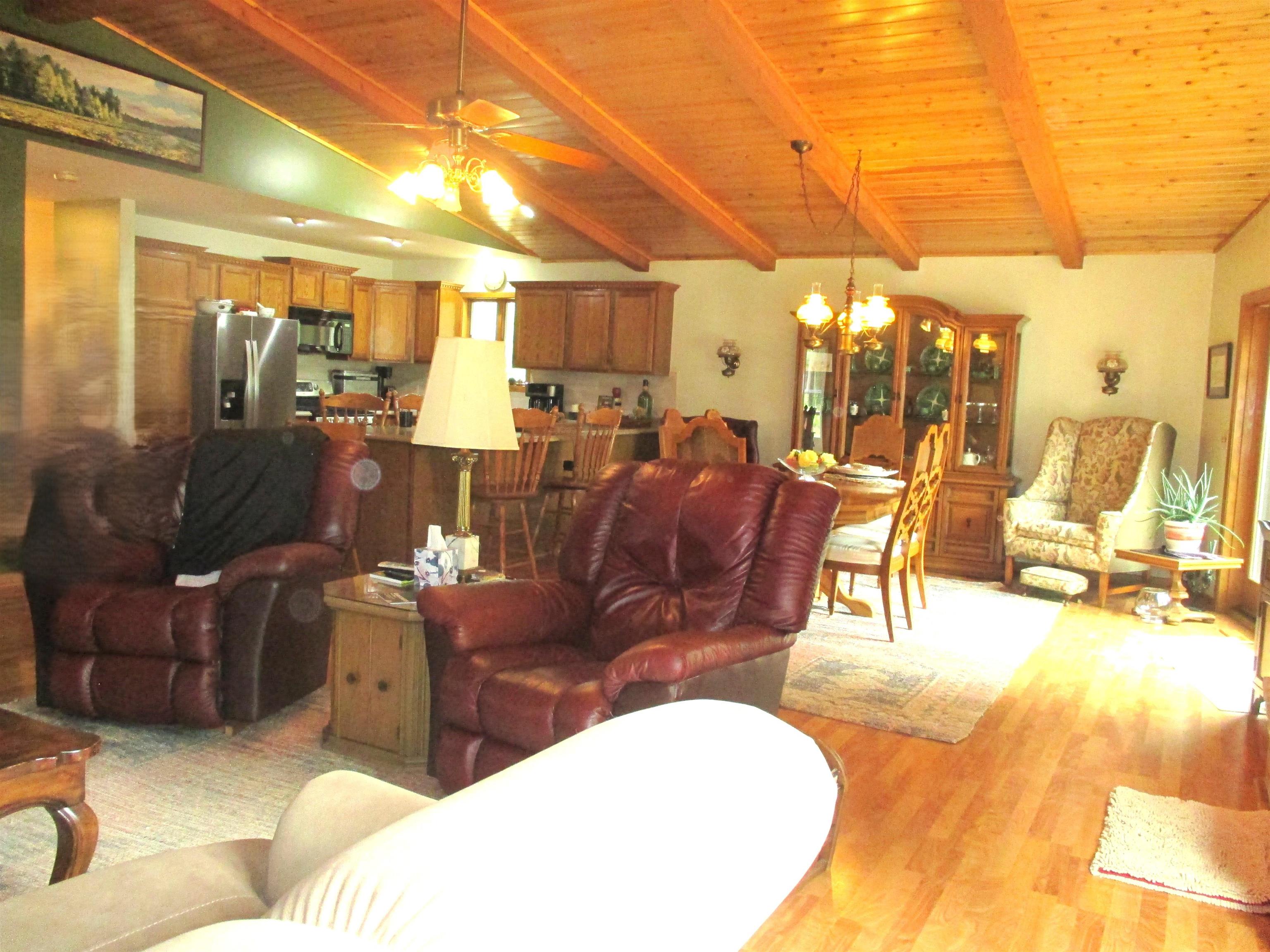 272 Carriage Road Montello, WI 53949 - Photo 8 of 23
