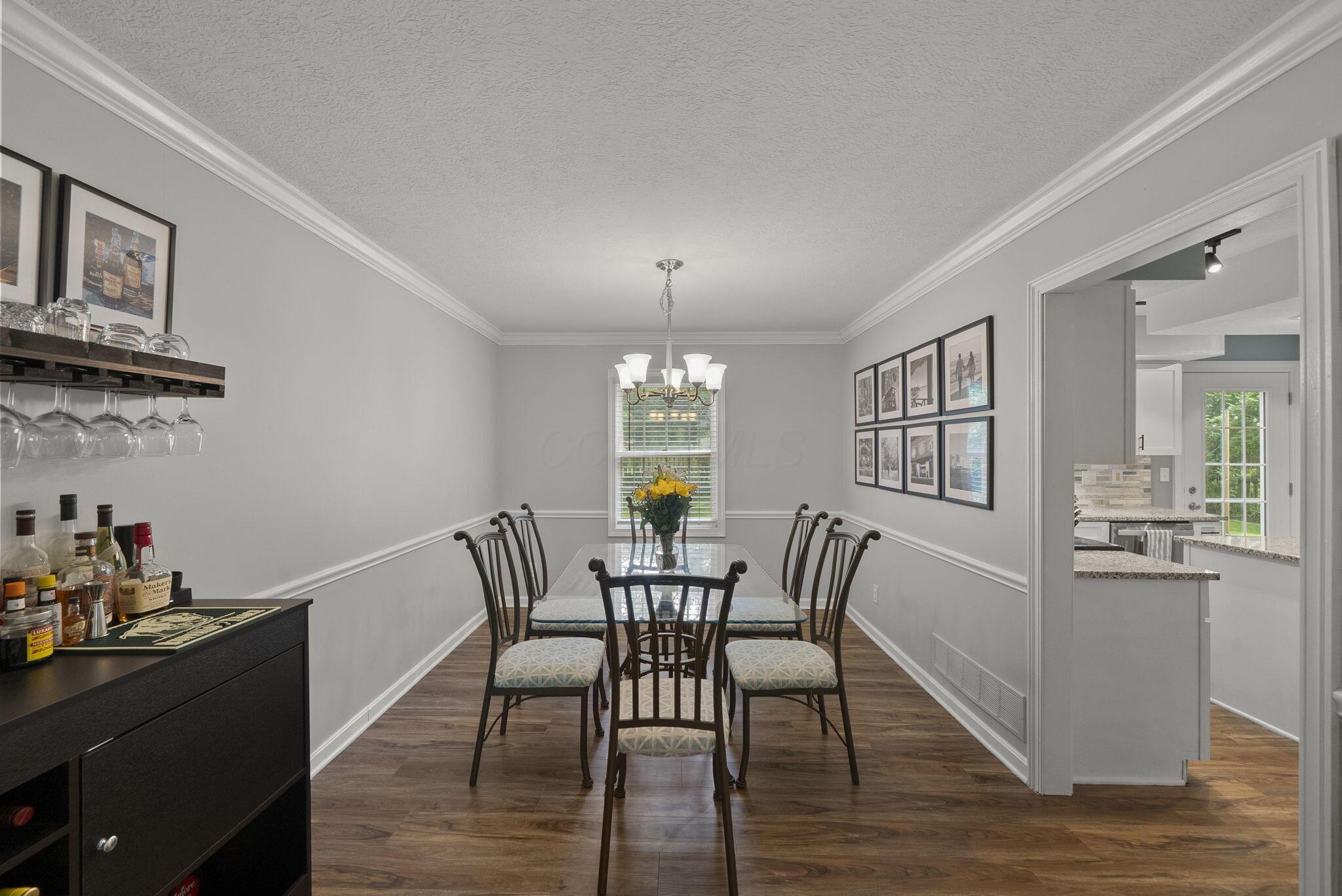 2391 Fishinger Road Columbus, OH 43221 - Photo 13 of 86 19-web-or-mls-DSC03471