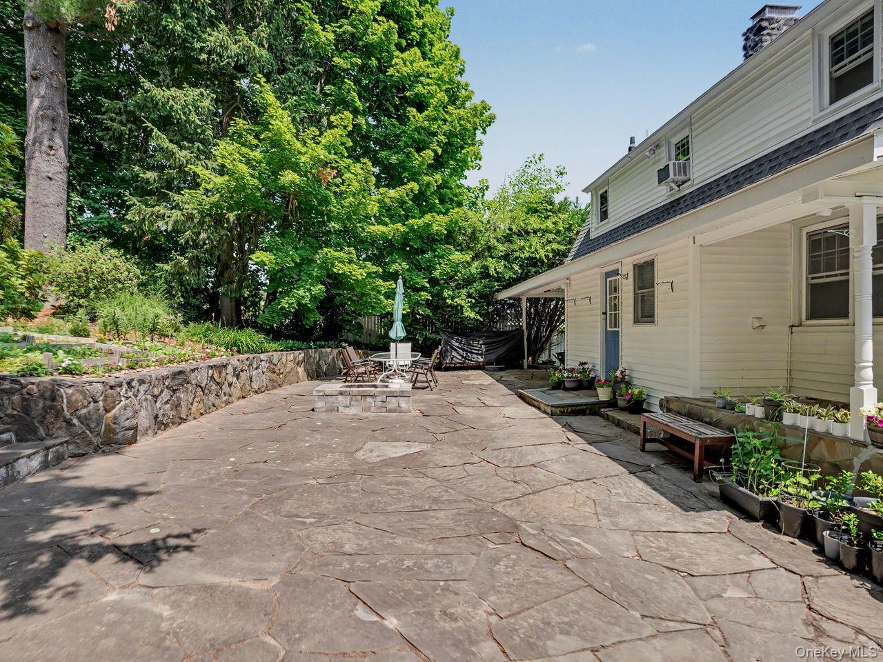 213 Peaceable Hill Road Brewster, NY 10509 - Photo 24 of 39