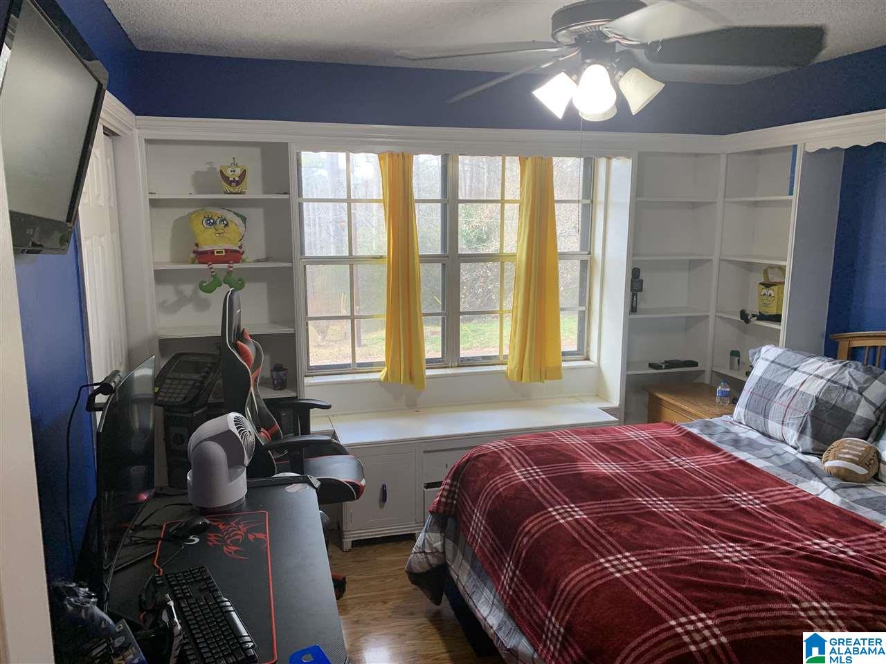 811 4th Court Pleasant Grove, AL 35127 - Photo 6 of 36