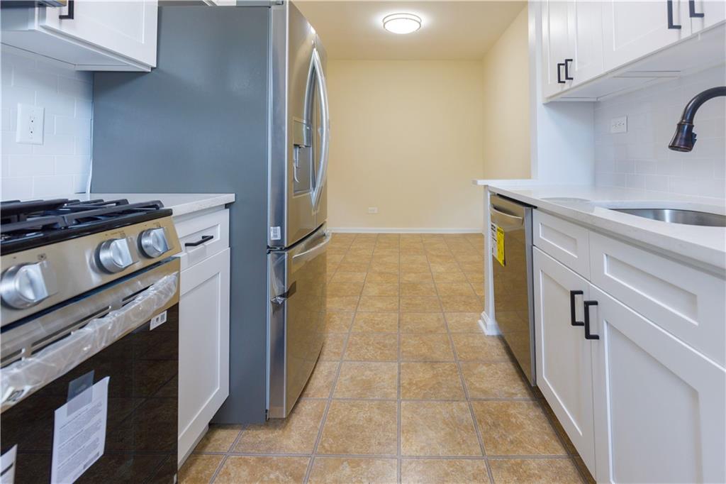 9425 Shore Road, Unit 2H Brooklyn, NY 11209 - Photo 5 of 17 Gallery Image 5
