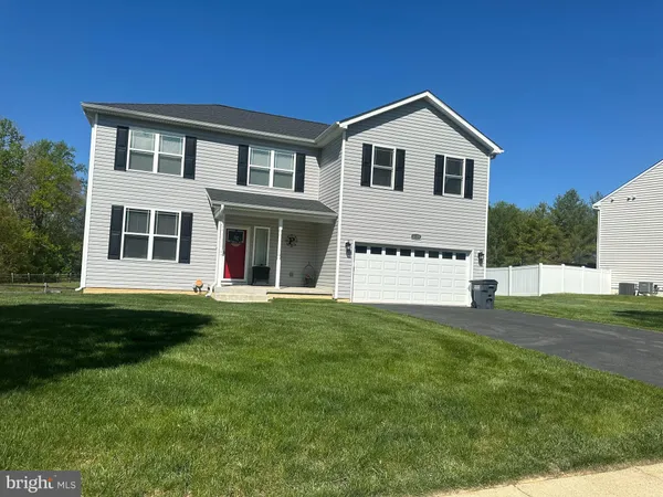 $565,000 | 2109 Cedar Tree Lane, Waldorf, MD 20601