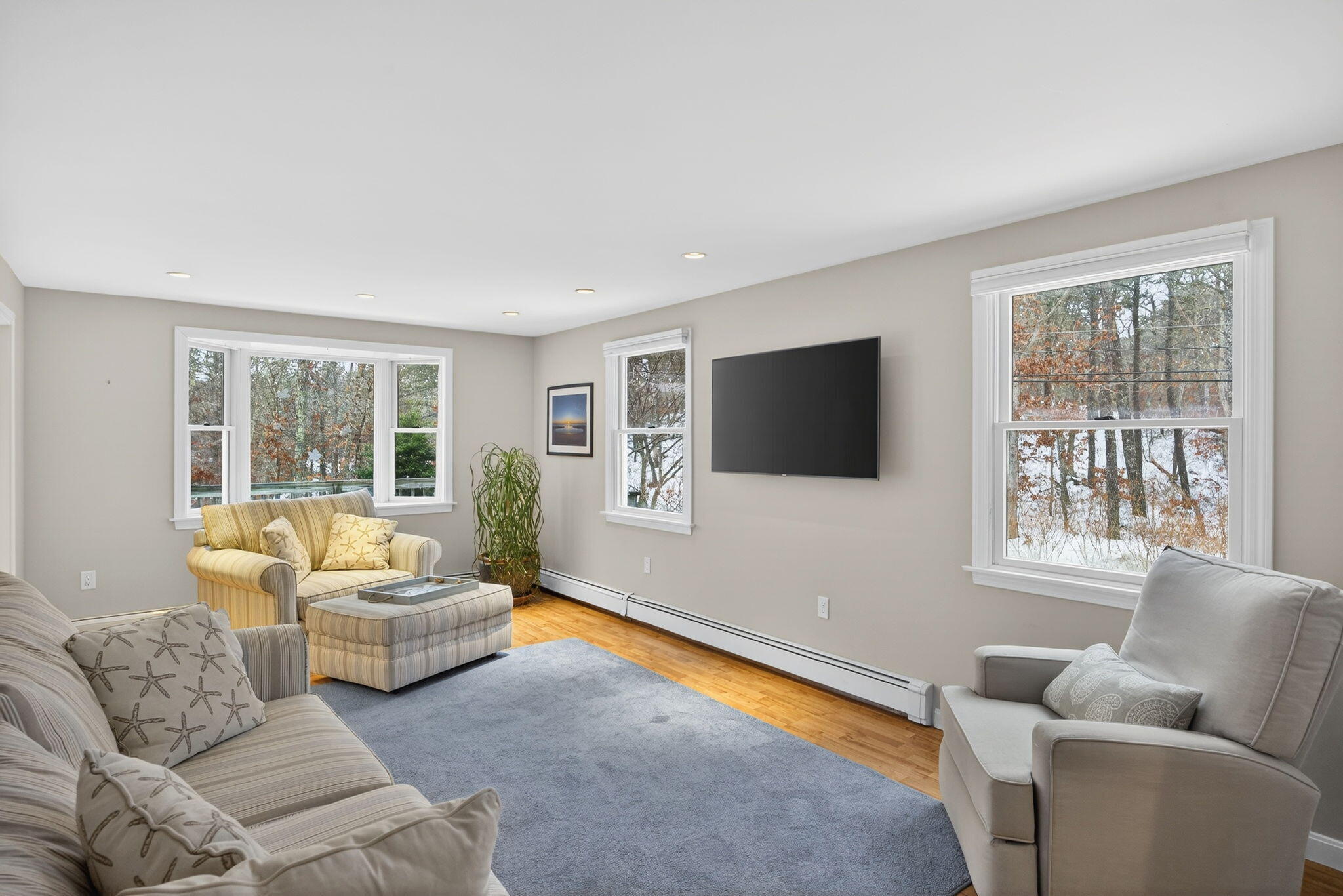 67-69 Bakers Pond Road Orleans, MA 02653 - Photo 8 of 34 Living Room